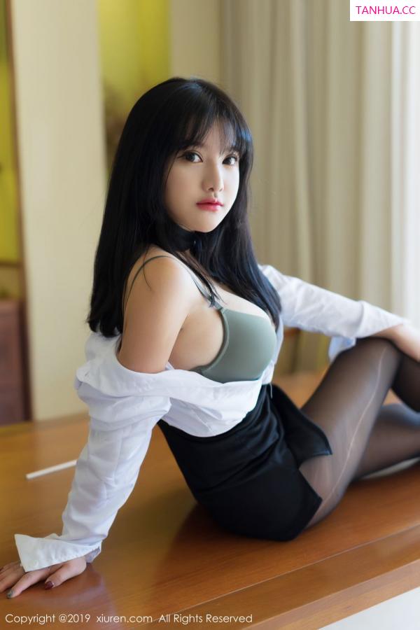 露露小喵  [XIUREN]高清写真图 2019.08.28 小尤奈第18张图片